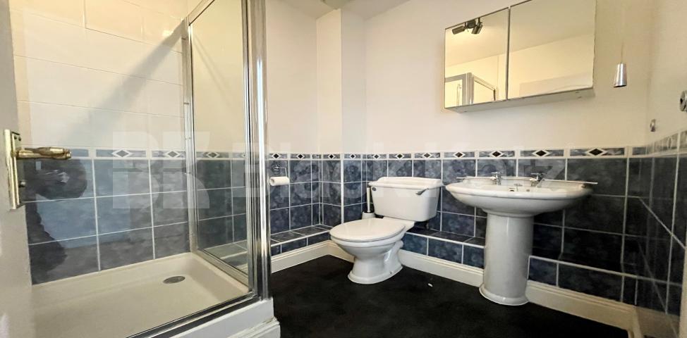 			LET , 3 Bedroom, 2 bath, 0 reception Apartment			 Leathermarket Court - Leathermarket Street, London Bridge